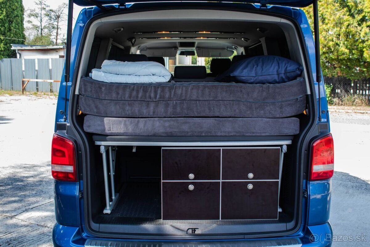 Volkswagen Multivan 2.0 TDI - 18