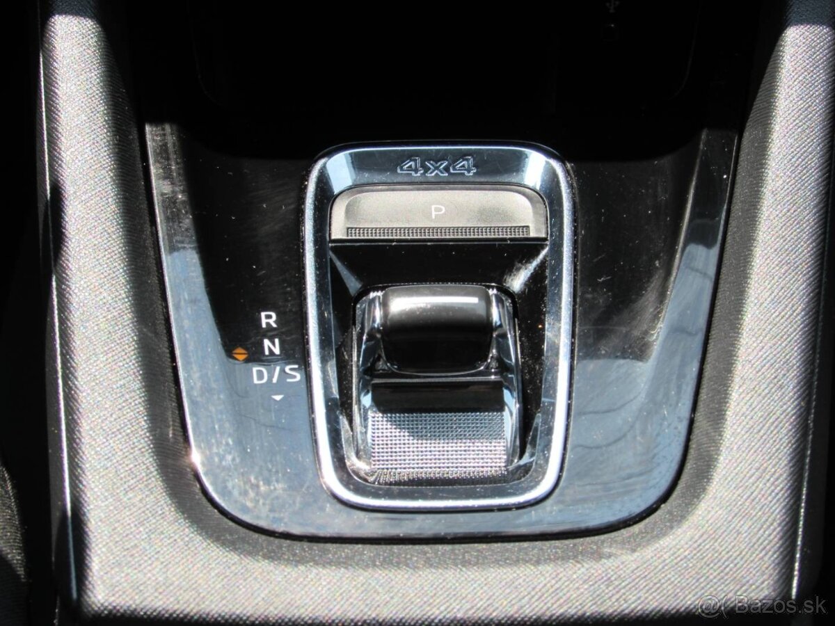 Škoda Octavia 2.0 TDI Ambition DSG, 4x4 - Pôvodný lak, 1. ma - 18