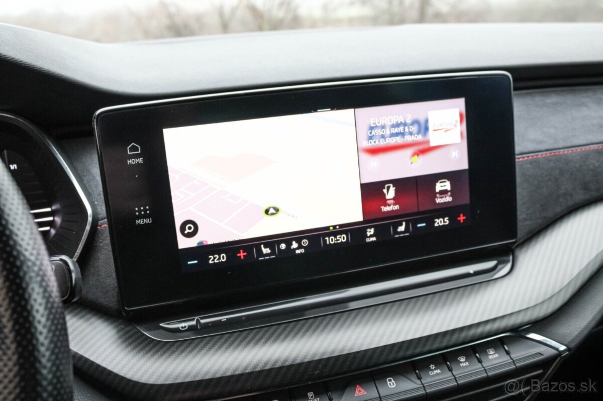 Škoda Octavia Combi 2.0 TDI RS DSG - 18