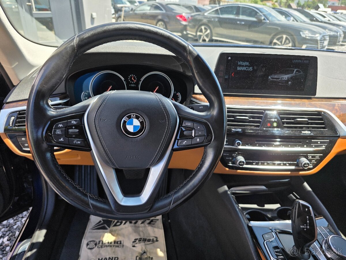 BMW Rad 5 540i xDrive A/T - 18