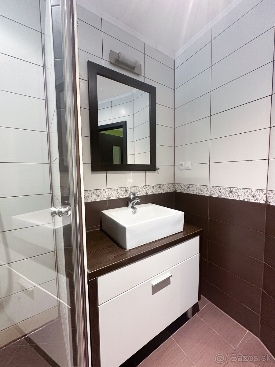 3 izbový byt Terasa, Rožňavská, veľká loggia - 18