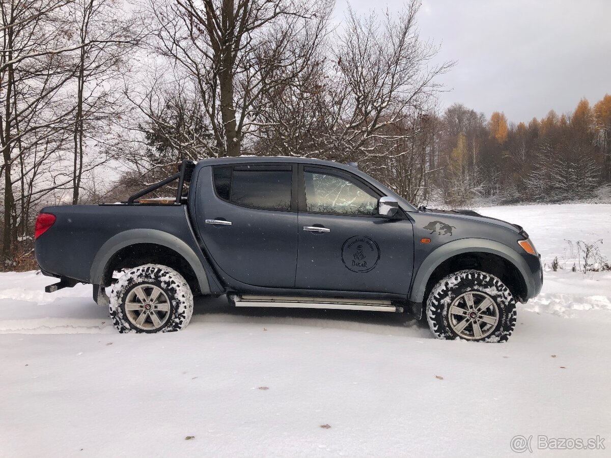 MITSUBISHI L200 2,5 DID - 18