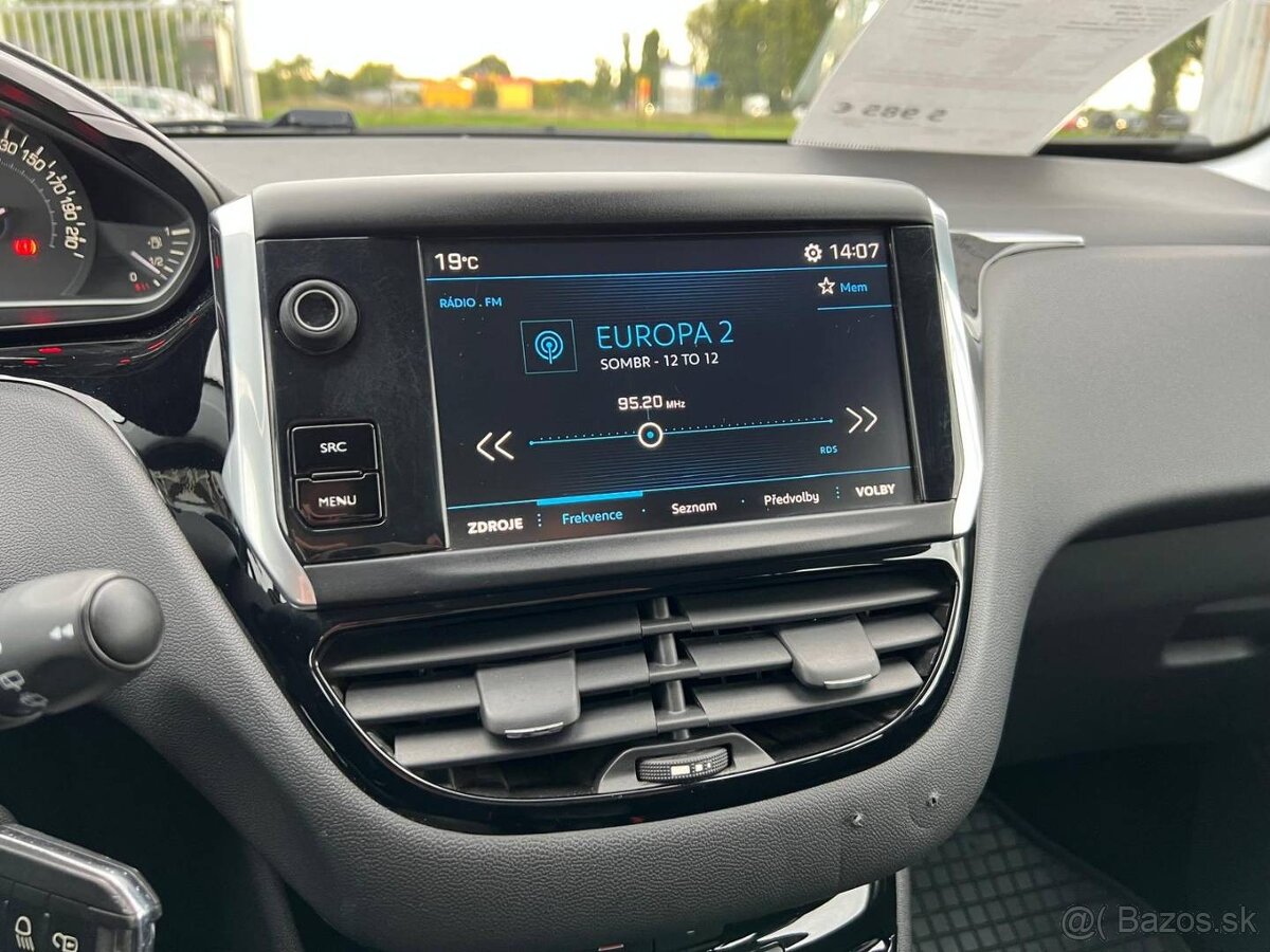 Peugeot 208 1.2 PureTech Active E6.2 - 18