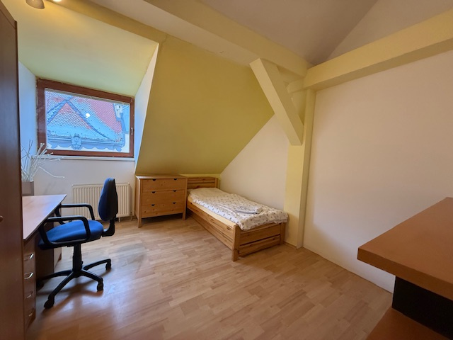 PRENÁJOM 4-izb. byt – CENTRUM Bratislava – 4samost.izby - 18