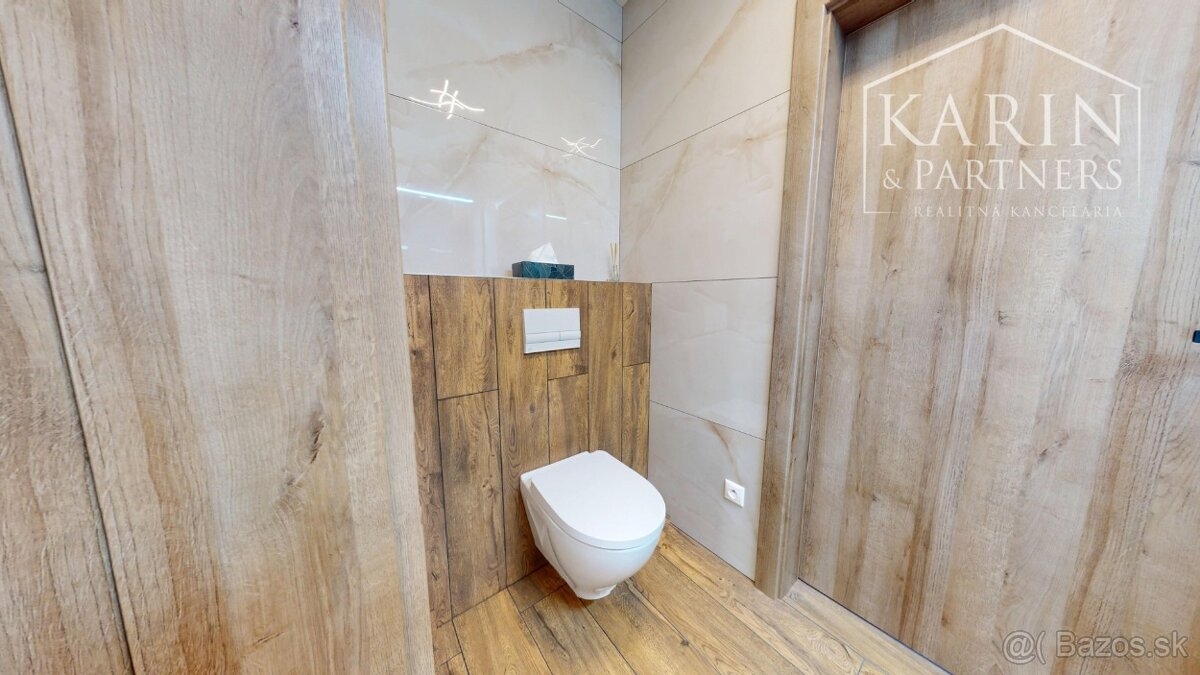 Viac než Dom: 105 m2 bývania, 1500 m2 pozemku s potenciálom - 18