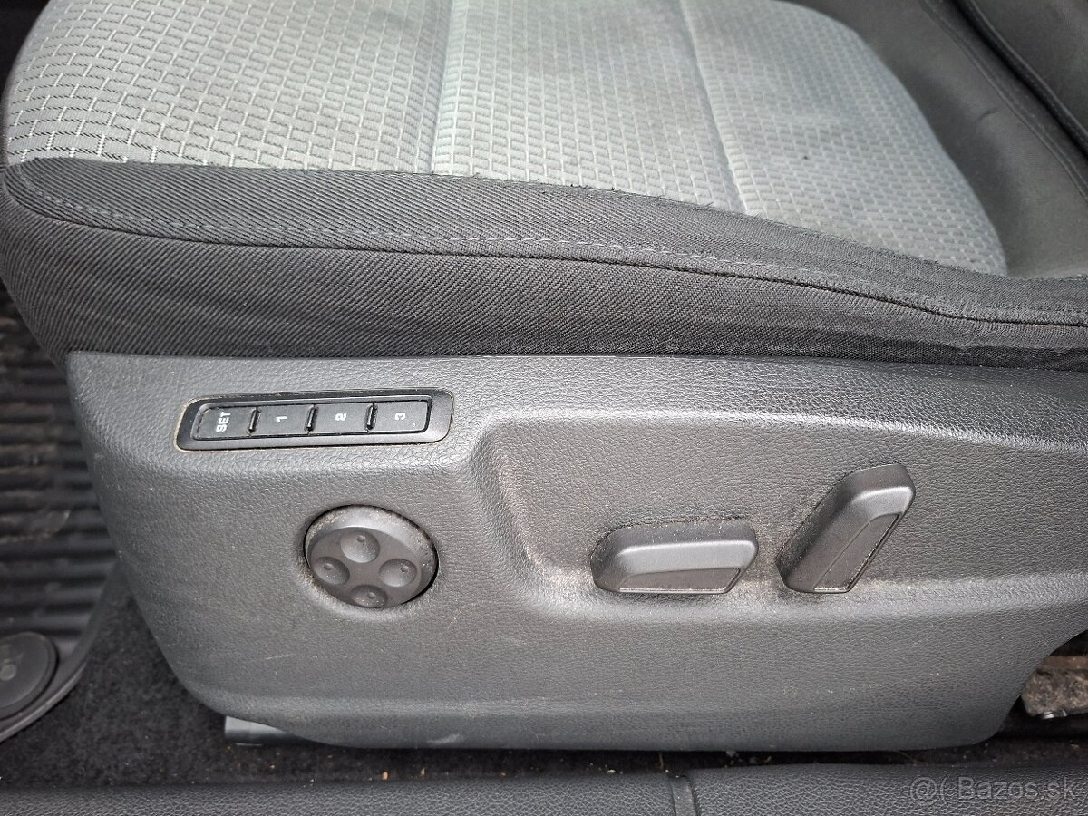 Škoda Superb 2.0 TDI - 18