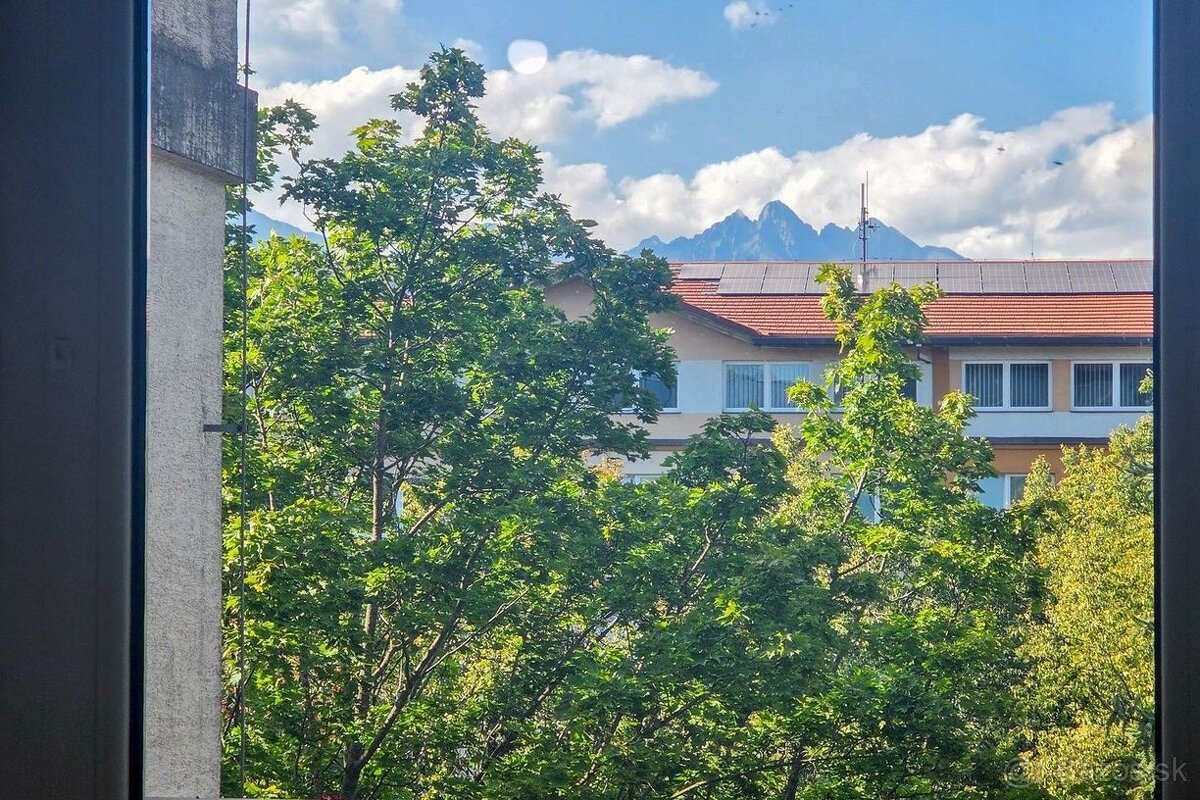 Na predaj 3-izbový byt s lodžiou v centre mesta Poprad - 18