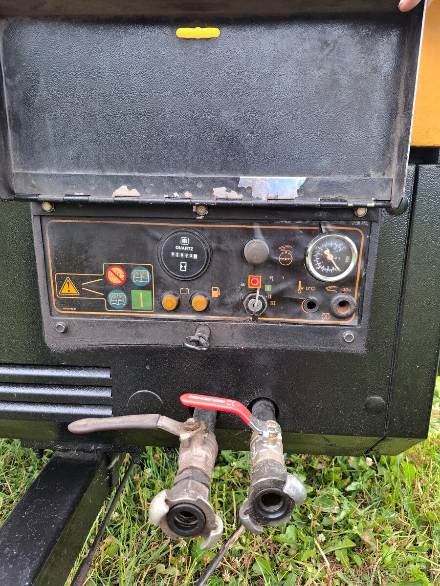 Predám kompresor INGERSOLL-RAND (1999) - 18