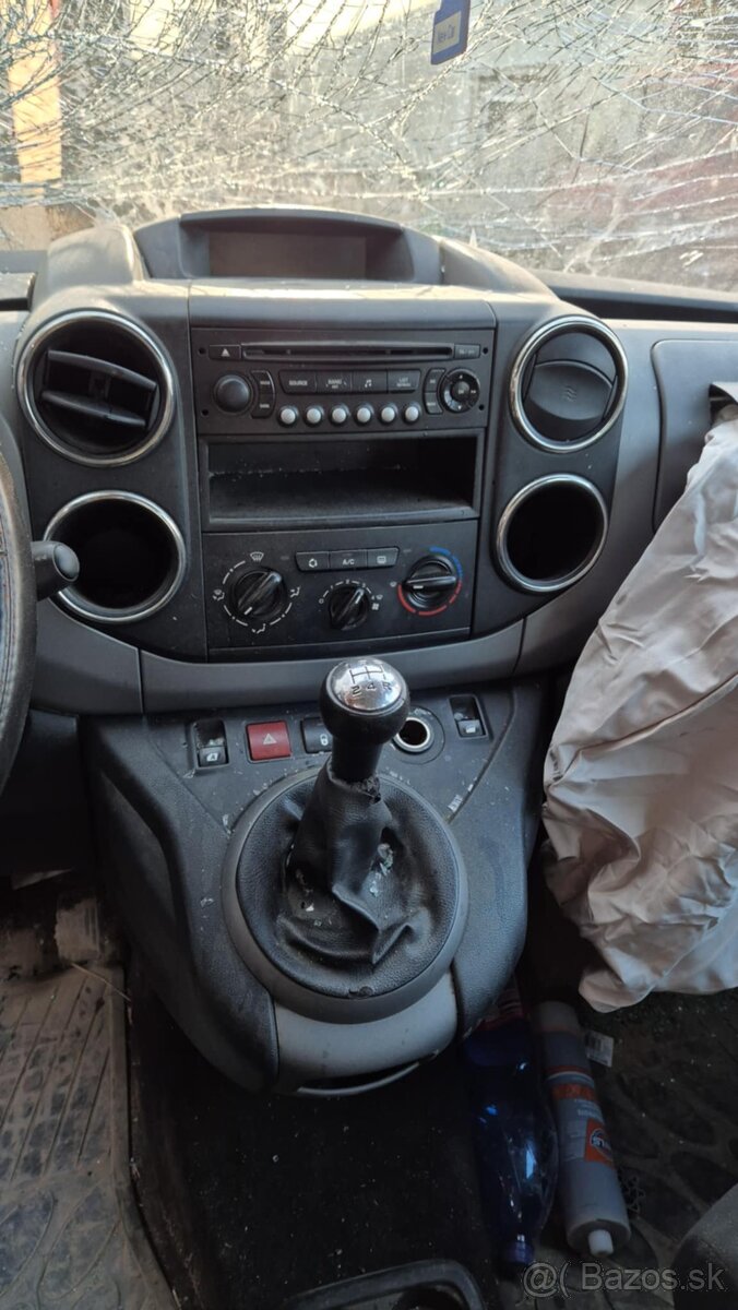 Citroen Berlingo Tepee 1,6HDI 68kw kód : 9H06 - 18