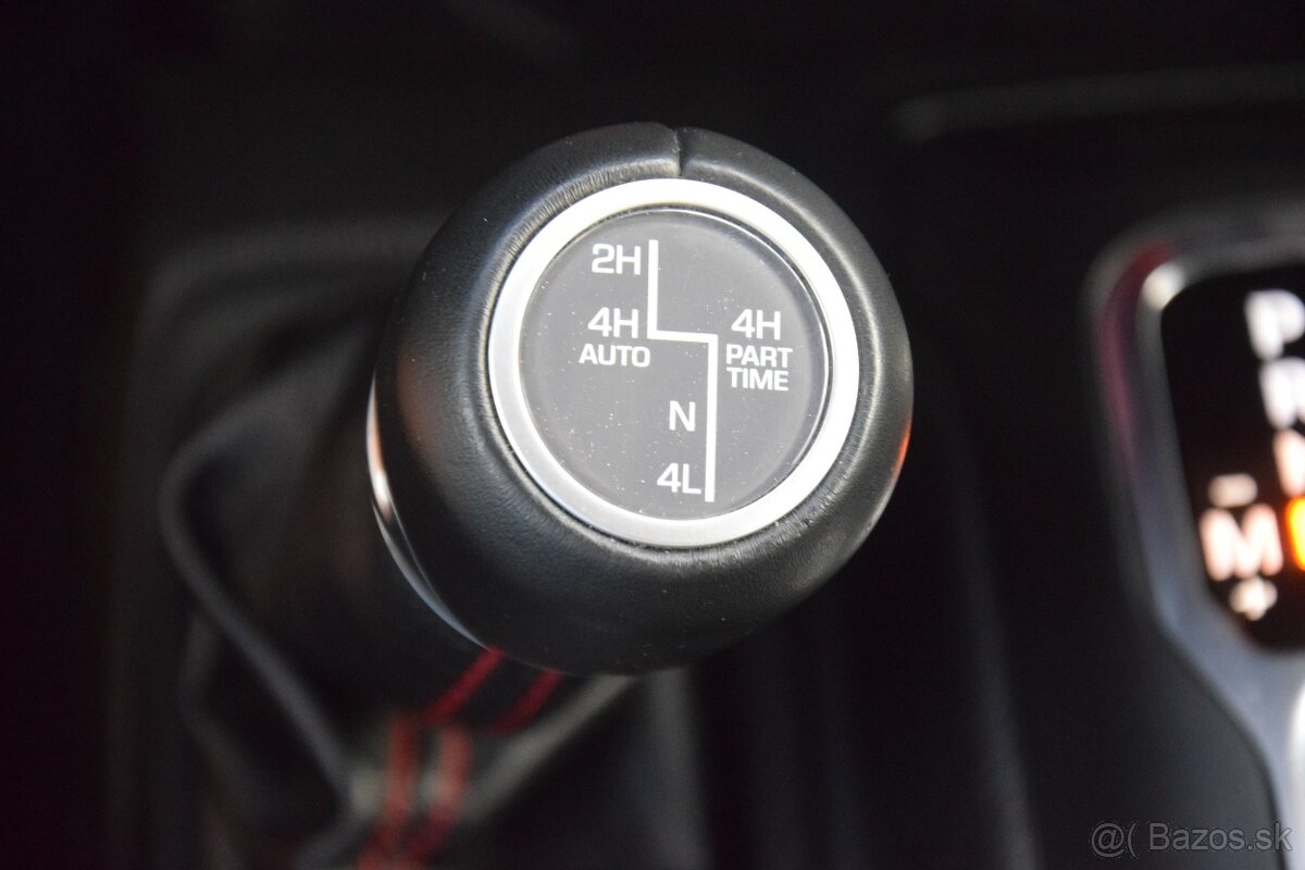 Jeep Wrangler 2.0T 200 kw Rubicon - odpočet DPH - 18