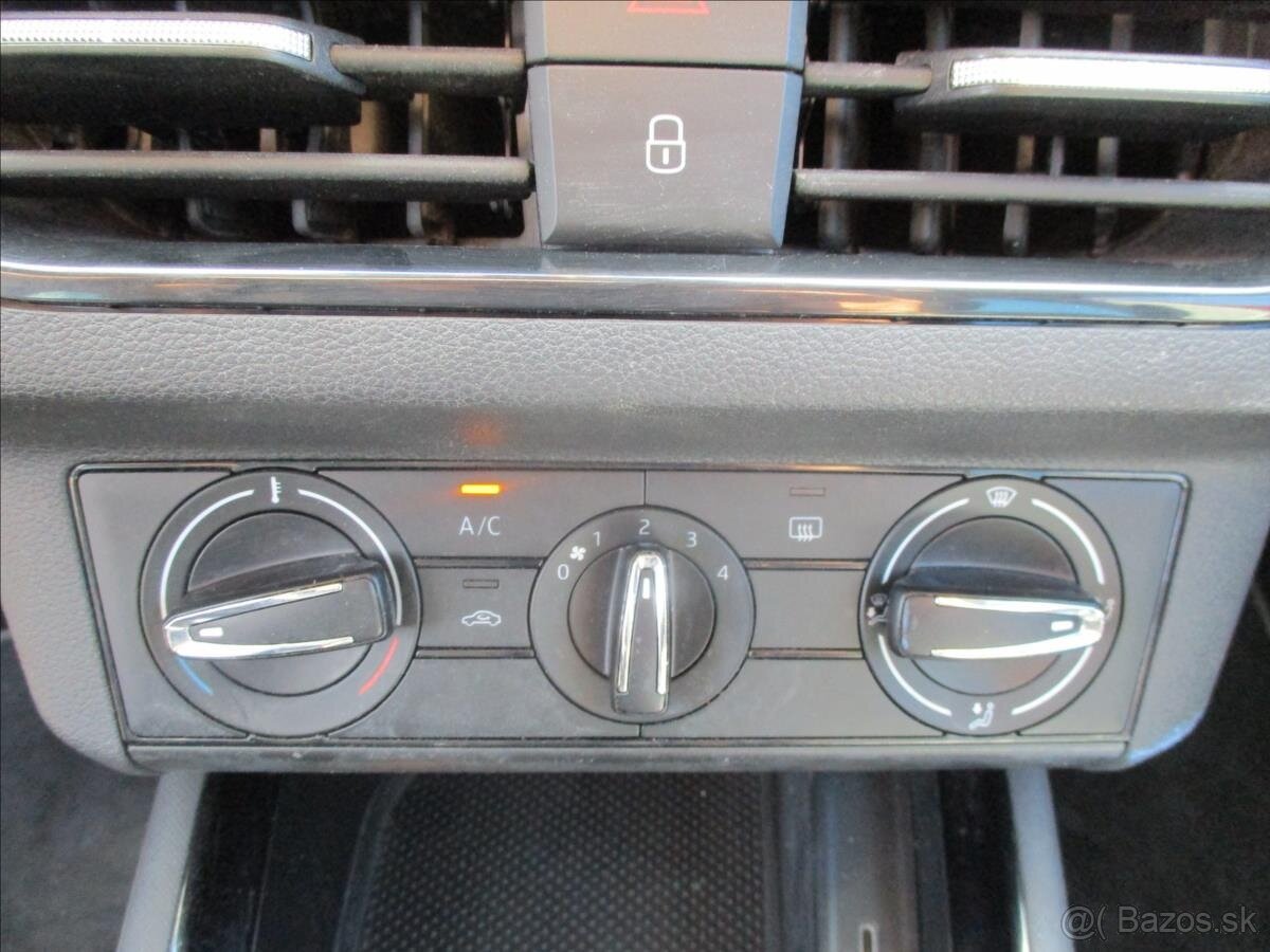 ŠKODA KAMIQ 1,0TSi G-TEC CNG po rozvodech 08/2020 - 18