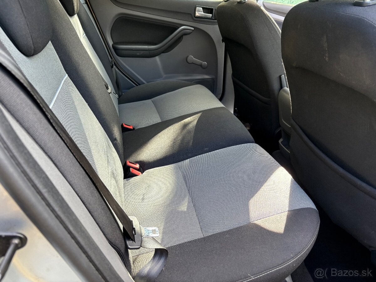 Ford Focus 1.6 TDCI 66kw 2010 - 18