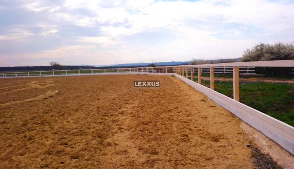 | exkluzívna vidiecka rodinná usadlosť, Lučenec. - 18