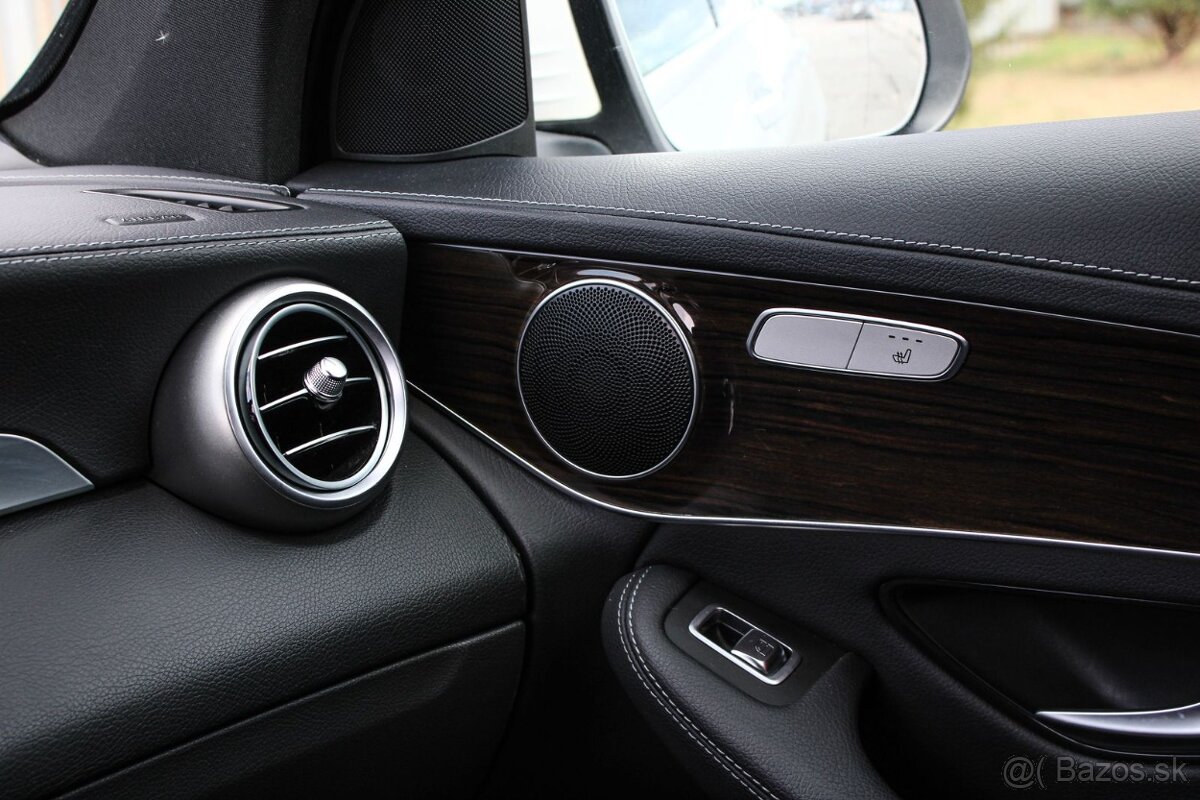 Mercedes GLC SUV 300 E 4MATIC A/T 245KW - 18