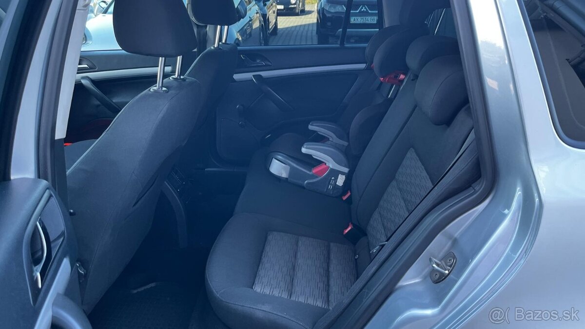 Škoda Octavia Combi 1.6 TDI Ambition - 18