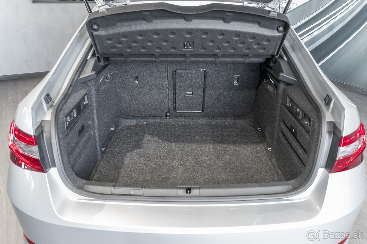 Škoda Superb 2.0 TDI SCR Ambition DSG - 18