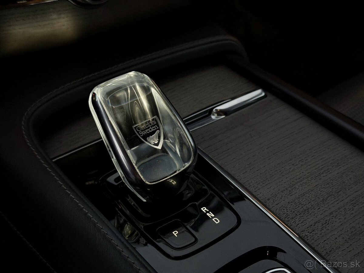 Volvo XC90 2.0 B5 Drive-E Inscription AWD A/T - 18