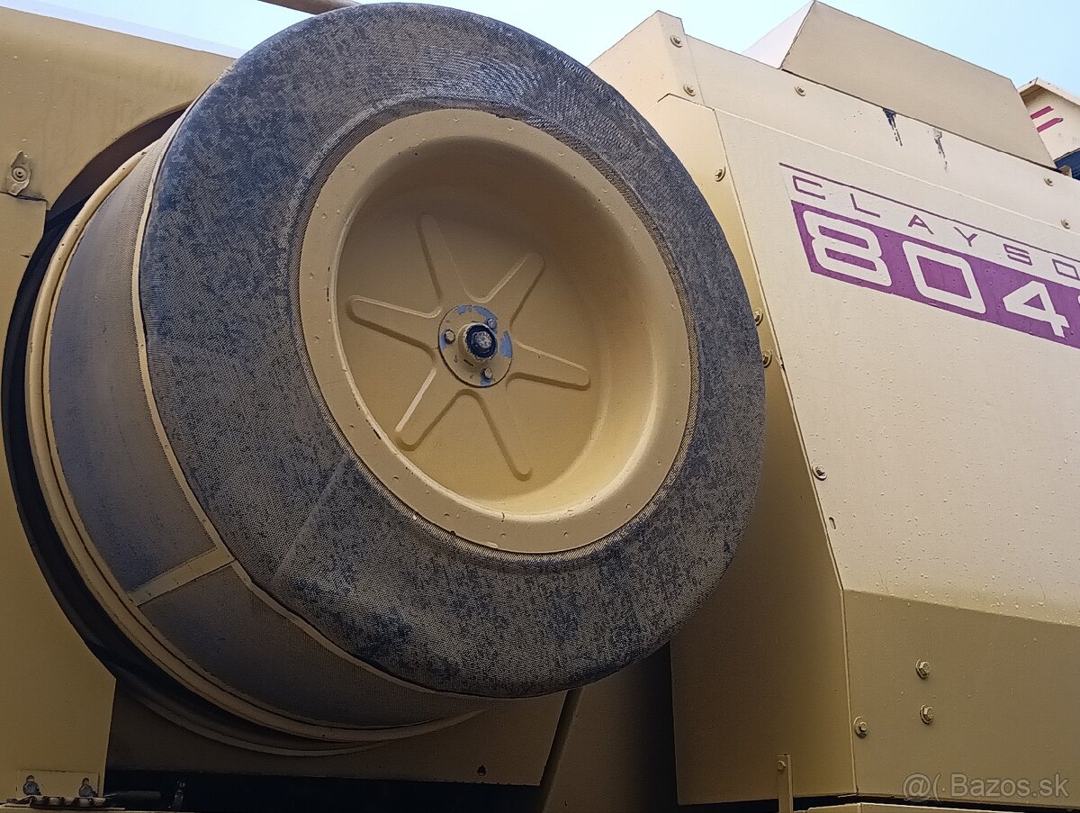 New Holland kombajn - 18