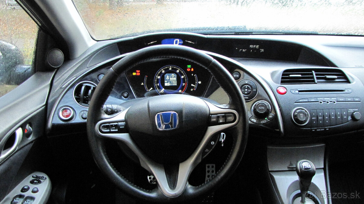 Honda civic 8g 103kW r.v. 2007 - 18