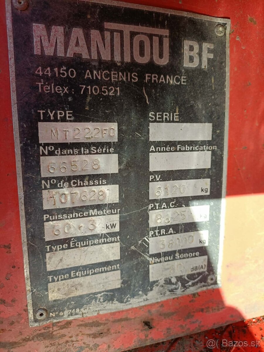 Teleskopický manipulátor MANITOU MT222 FC - 18