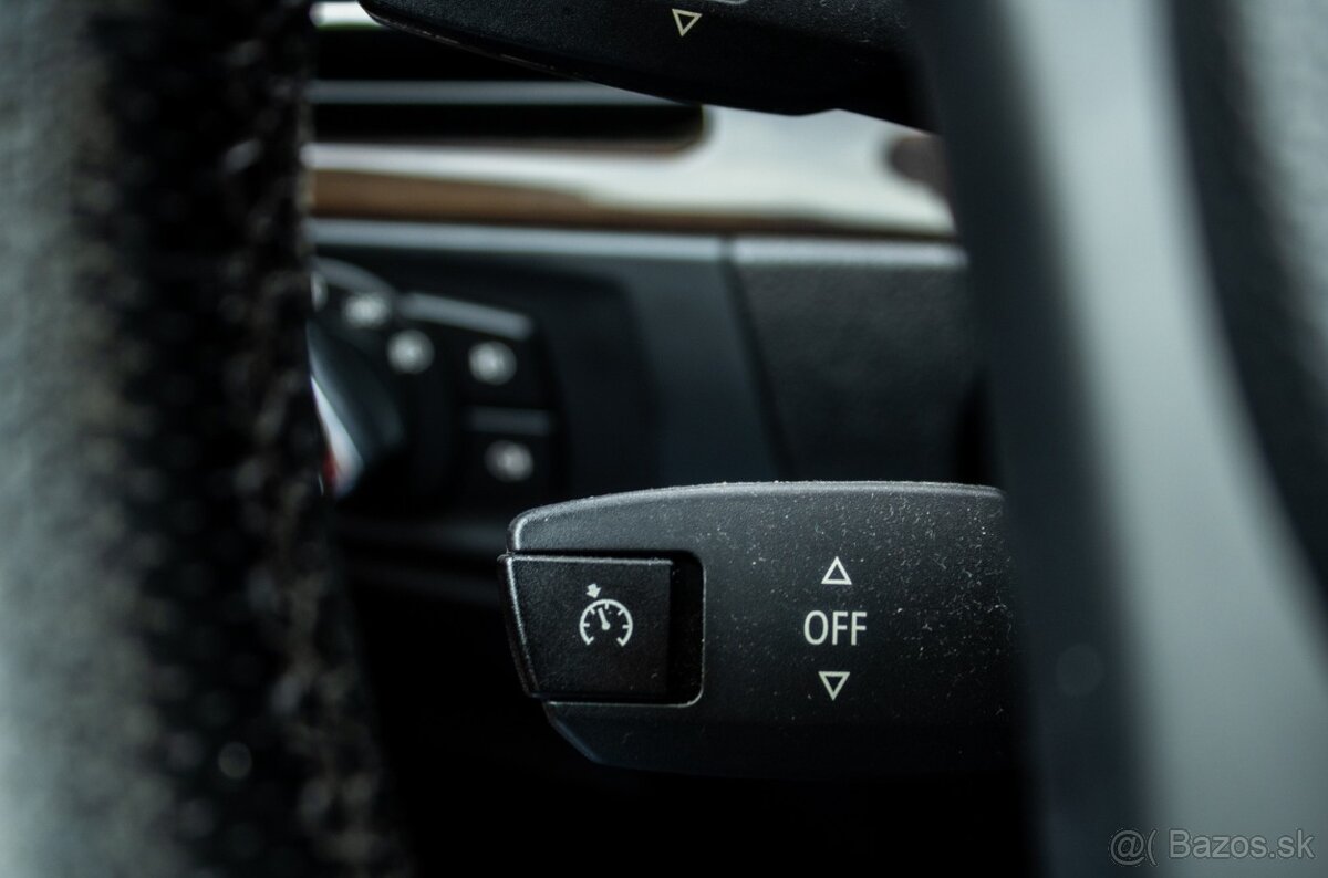 BMW E92 330d xDrive 180kw AT/6 2010 - 18