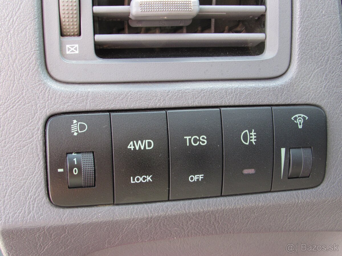 Hyundai Tucson 2.0 CVVT Dynamic - 1.majiteľ - 18