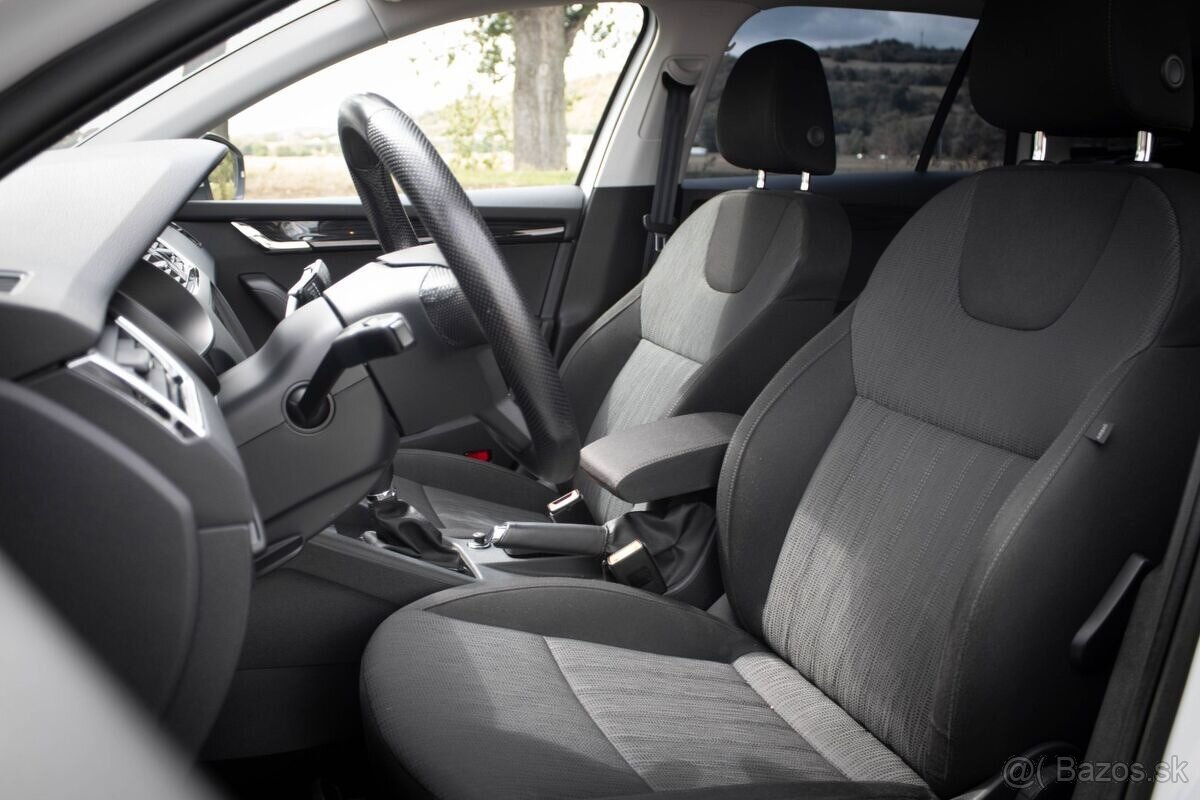 Škoda Octavia Combi 1.5 TSI DSG Style - 18