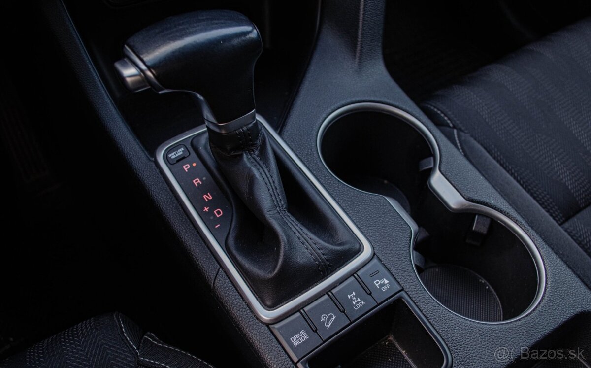 Kia Sportage 2.0 CRDi 4WD A/T - 18