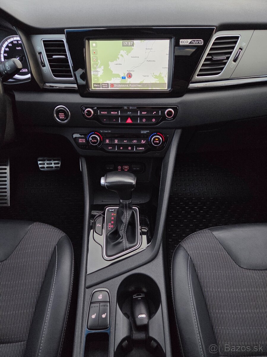 Kia Niro 1.6 GDI Automat - 18