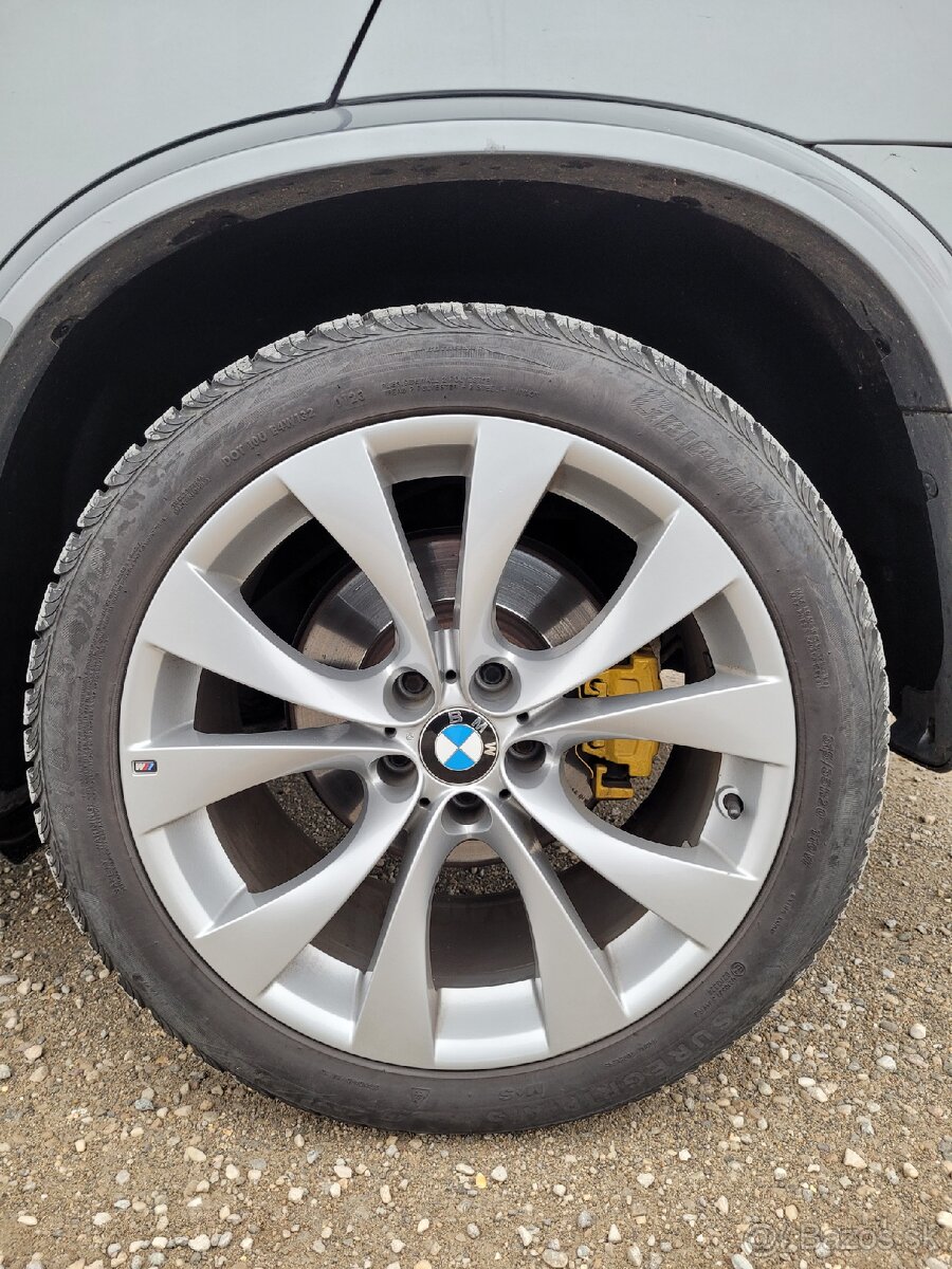 Bmw X5 e70 4.8i - 18