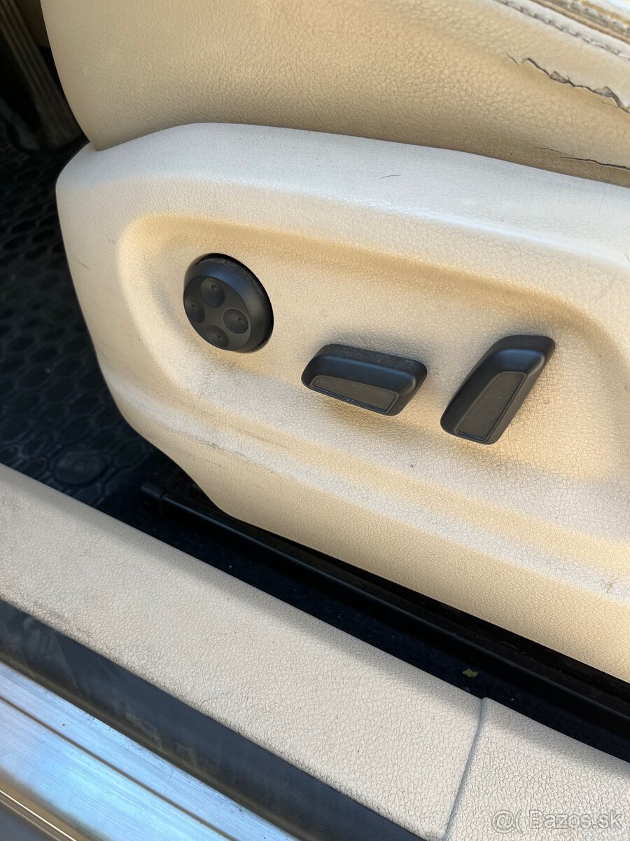 VW Tiguan 2.0 TDI 103 kW 4x4 automat - 18