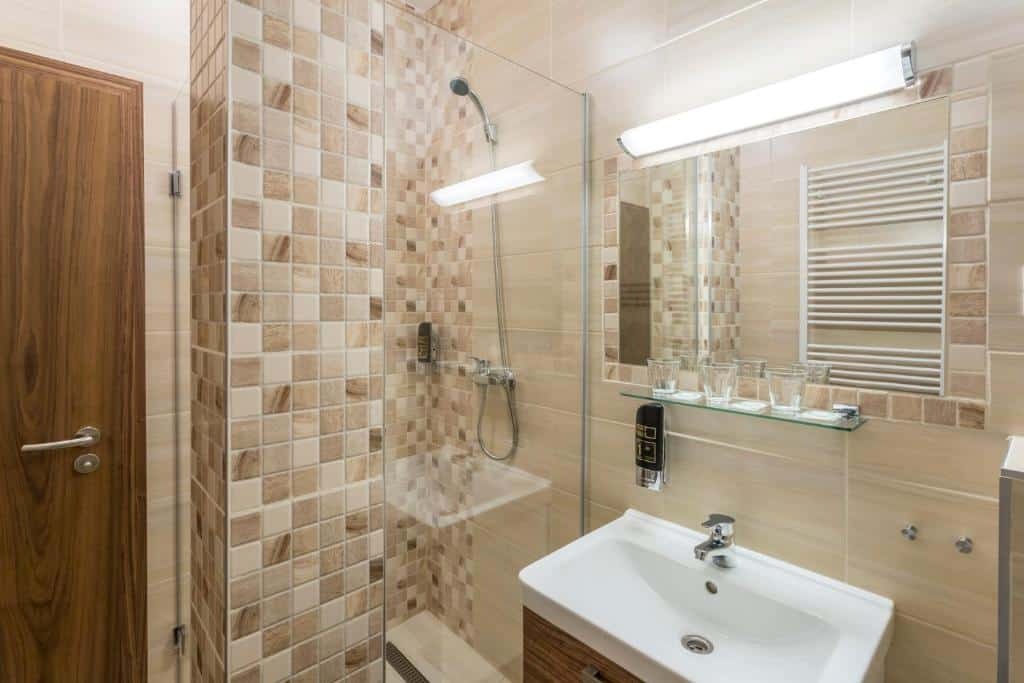 Hotel v nádhernom prostredí pod Tatrami na predaj - 18