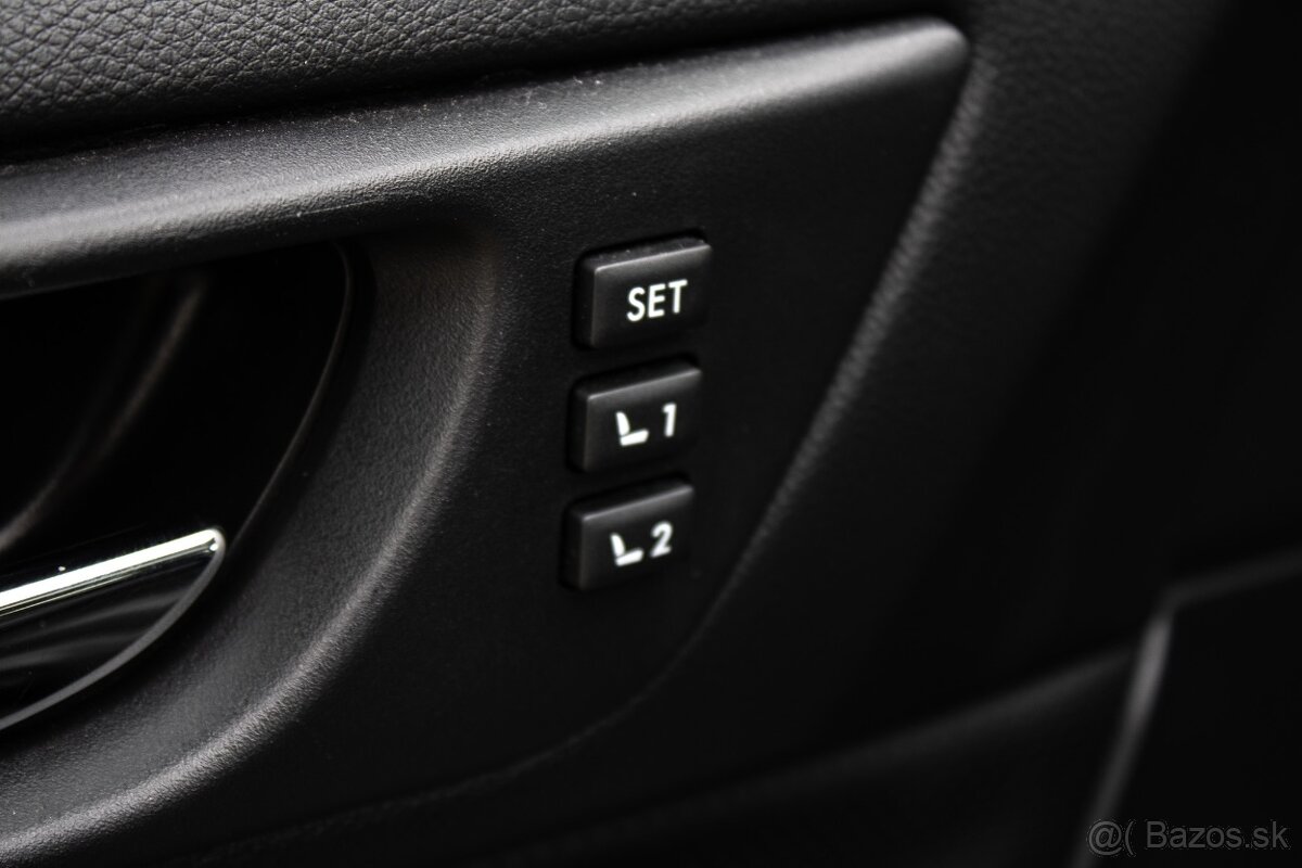 Subaru Outback 2.5i ES Comfort CVT - 18