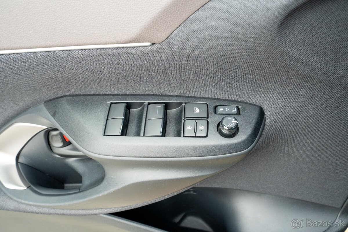 Toyota Yaris Cross Executive Hybrid, odpočet DPH, Záruka - 18