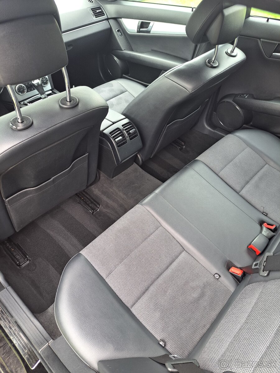 Mercedes-Benz C200 CDI Avantgarde (W204/S204) T-Model Combi - 18