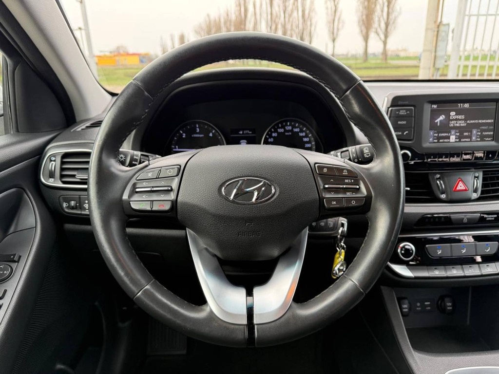 Hyundai i30 CW 1.6 CRDi 110 Comfort - 18