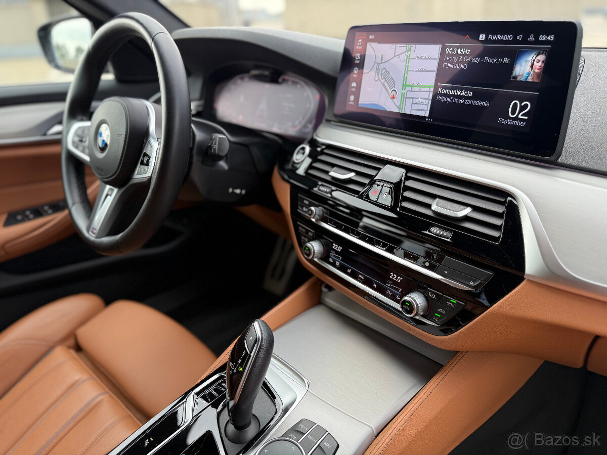 BMW 530d xDrive Touring M-Sport 2022, 35 102km, ZÁRUKA - 18
