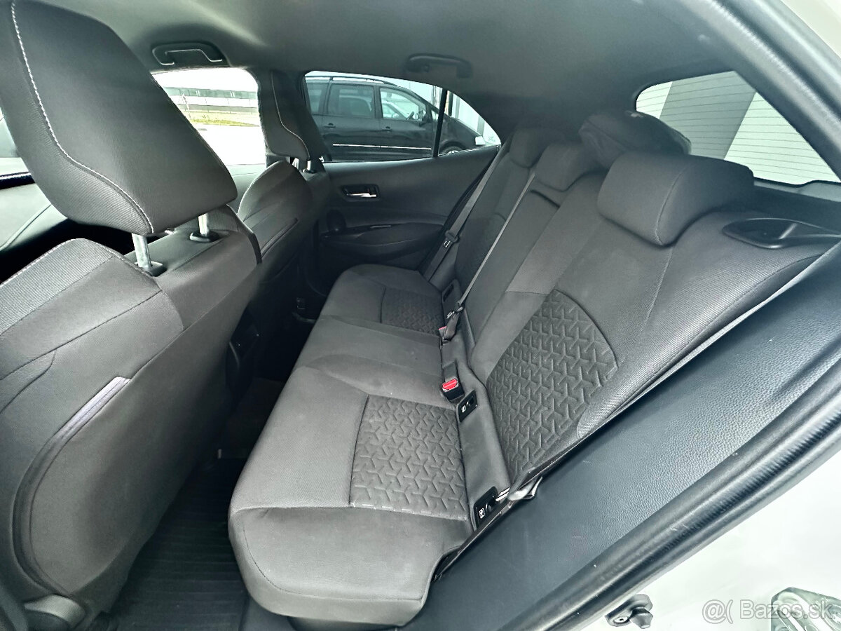 Toyota Corolla 2.0 Hybrid 112kW 2020 - 18