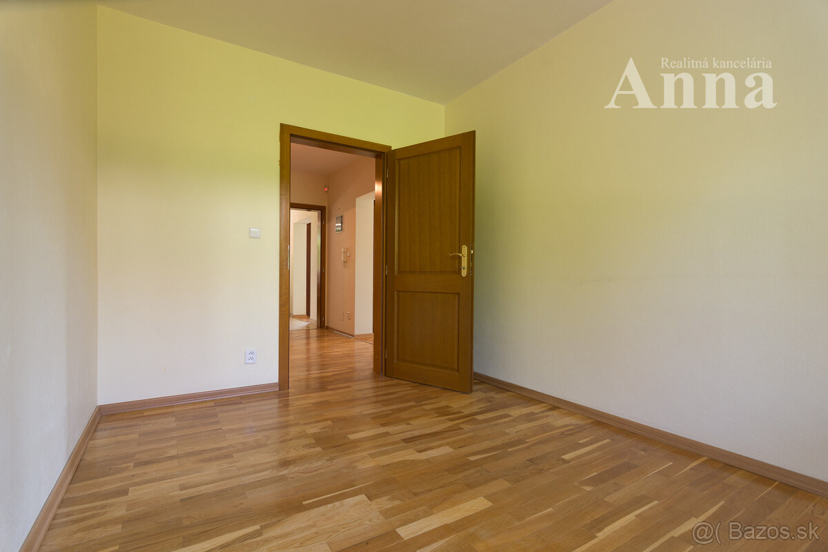 Veľký RD v peknej lokalite - Limbach - 18