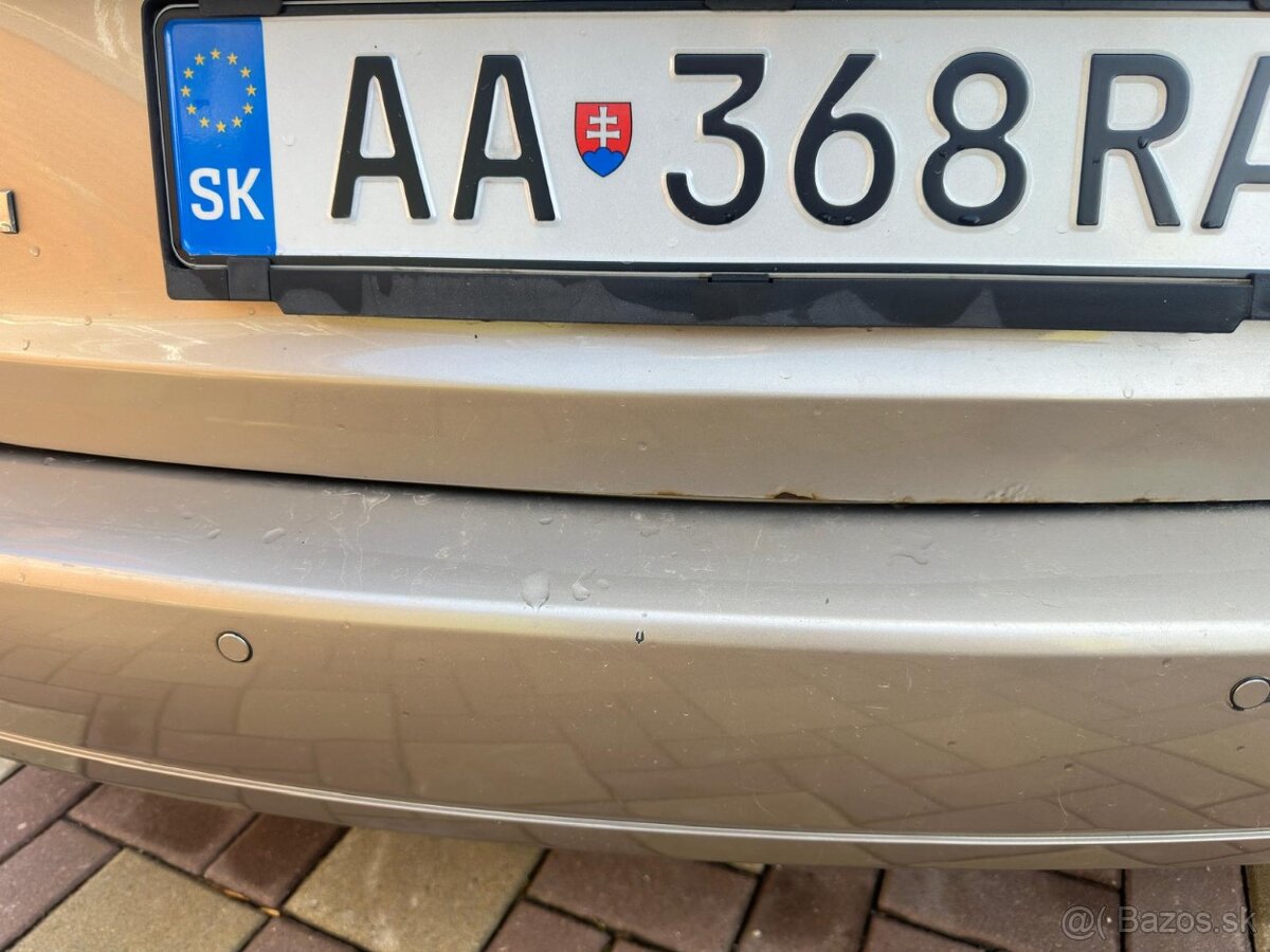 Volkswagen Touran 1.6 TDi - 18