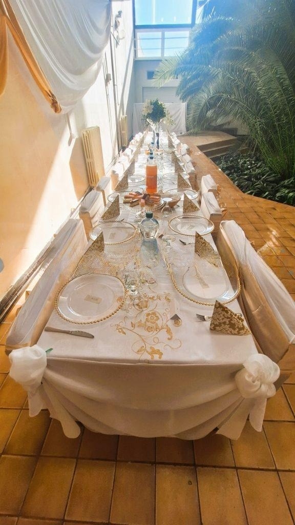 Reprezentatívny multifunkčný objekt - 18