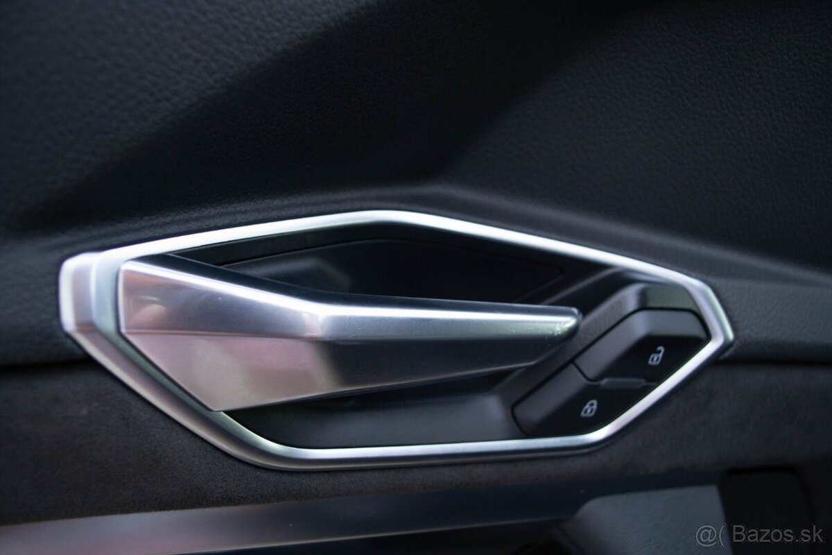 Audi E-tron 55 quattro Advanced - 18