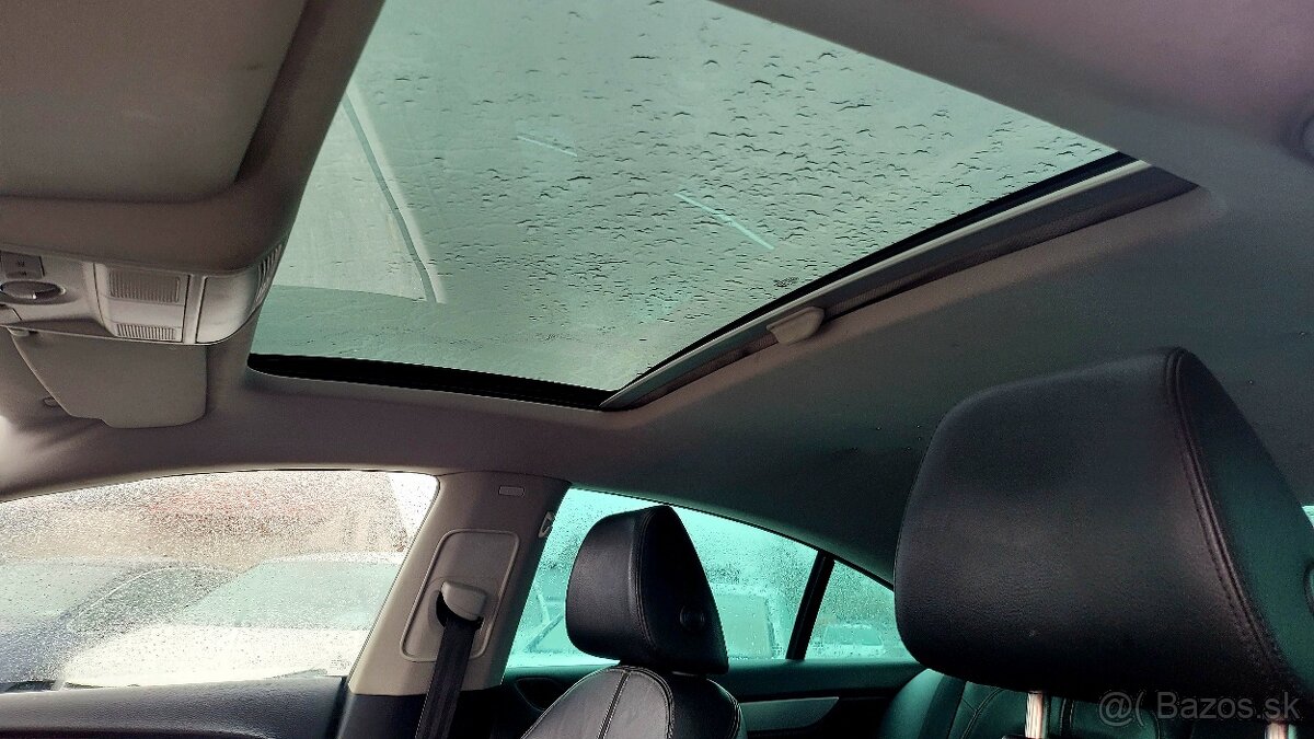 Volkswagen Passat CC 2.0 TDI-103 kw - 18