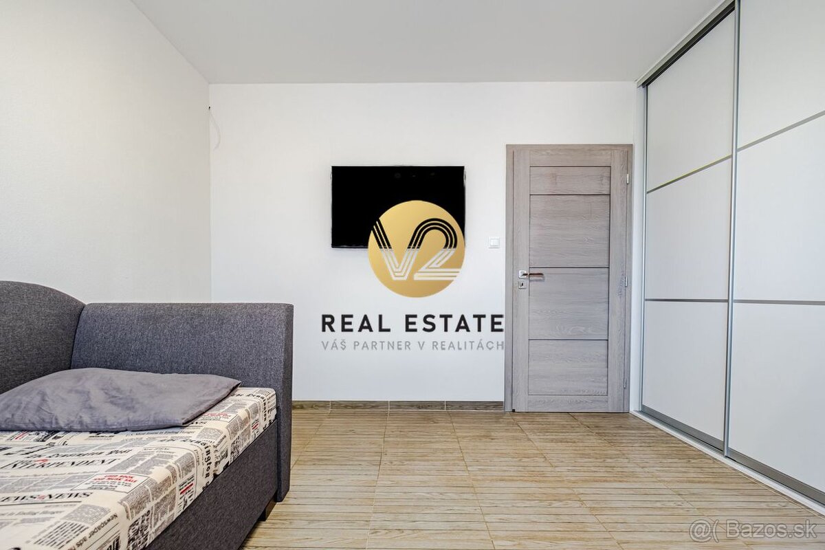 REZERVOVANÉ NA PREDAJ – Rodinný dom s krásnym pozemkom, bazé - 18