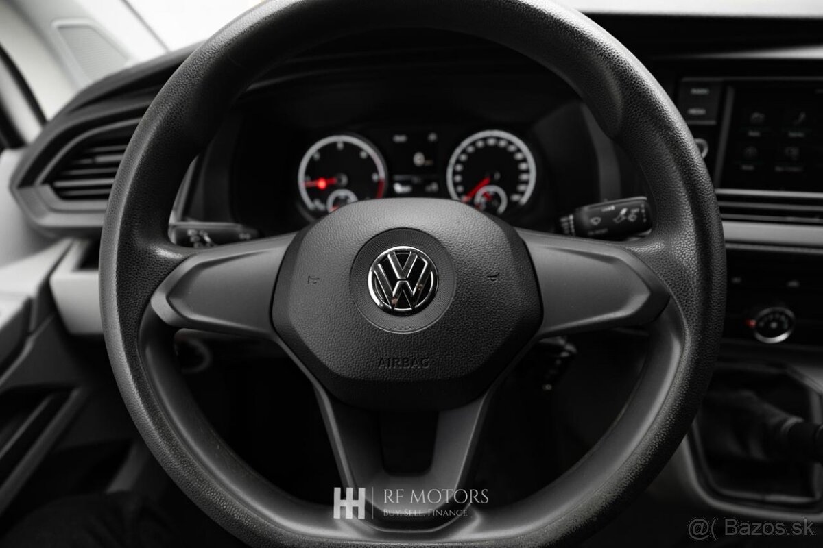 Volkswagen Transporter - 18