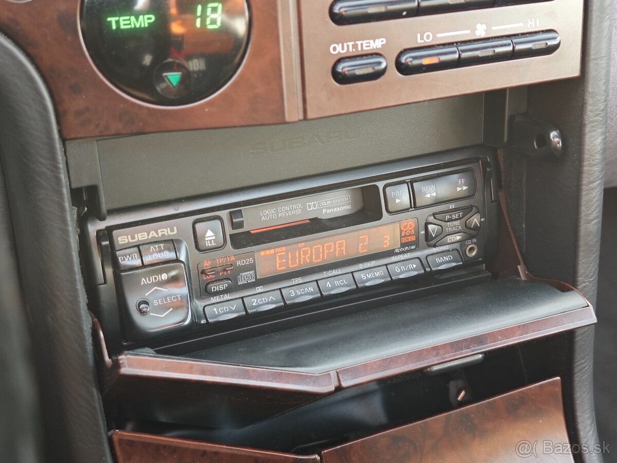 Subaru SVX 3.3 H6 24V - 18