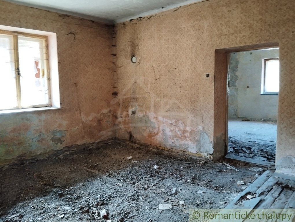 Pozemok so starším domom v obci Horná Štubňa - 18