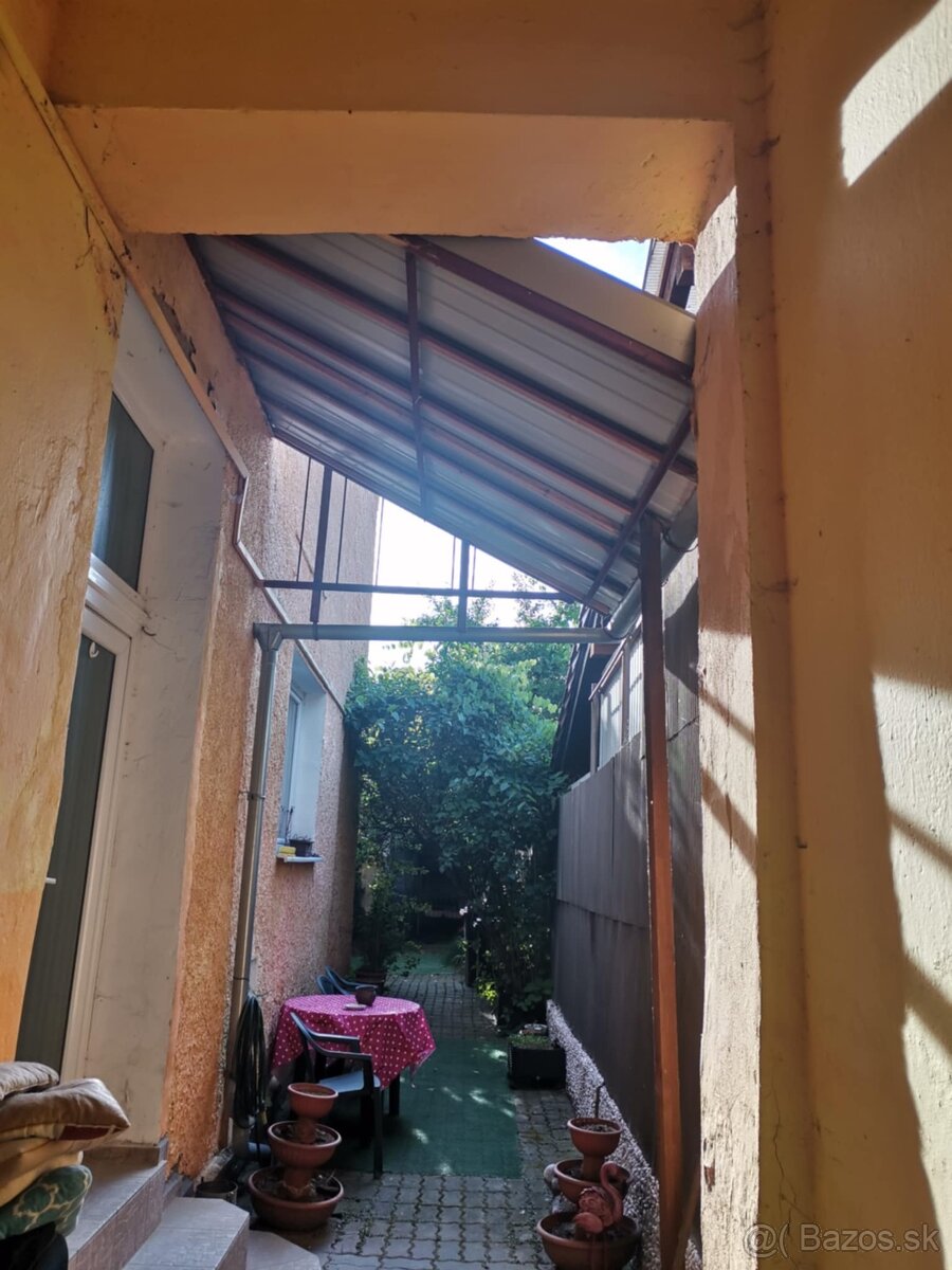 RD v Lučenci na bývanie či podnikanie - 18