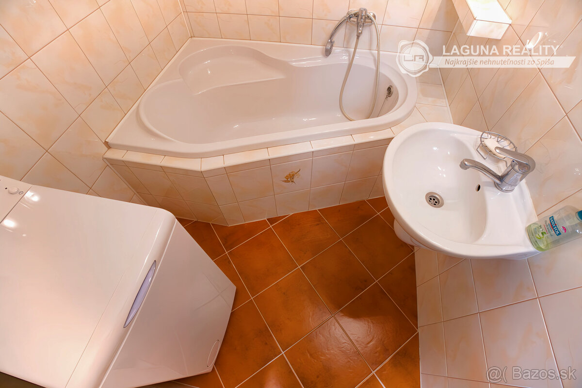 PRENÁJOM Byt 2+1 (62 m2) s balkónom v centre, Levočská ul., - 18