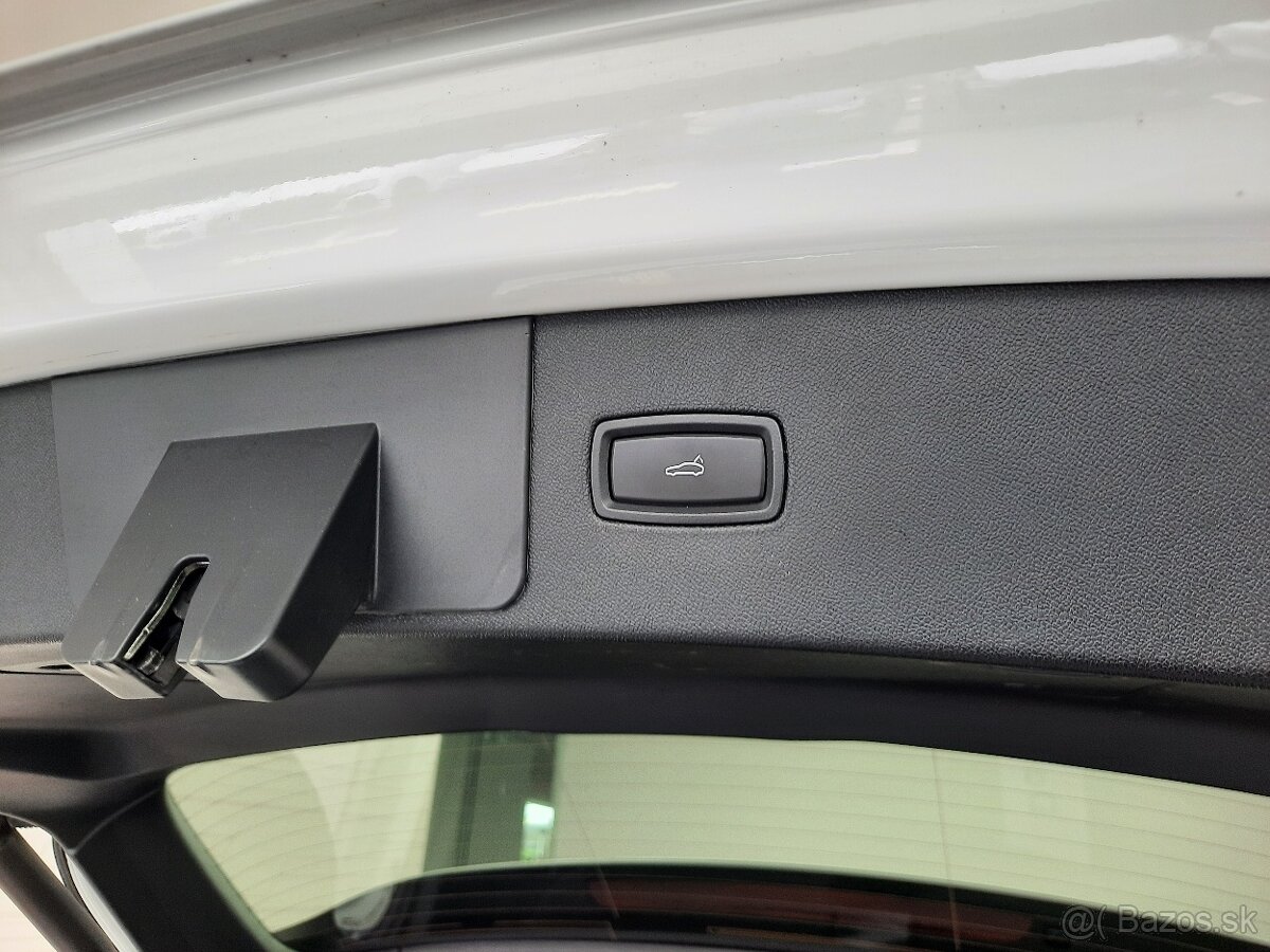 Porsche Cayenne E-Hybrid Platinum Edition - 18